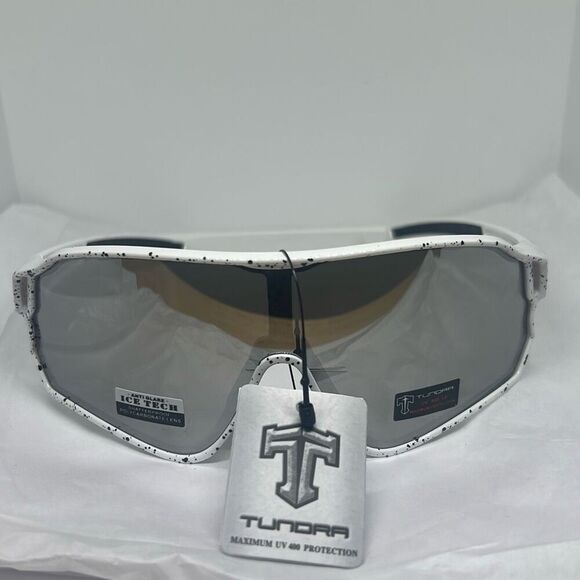 Tundra Shield Sport Sunglasses – UV400 Maximum Protection - Picture 3 of 3